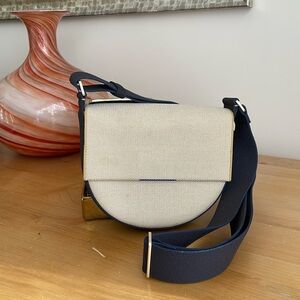 Rothy’s saddle bag ink & ivory